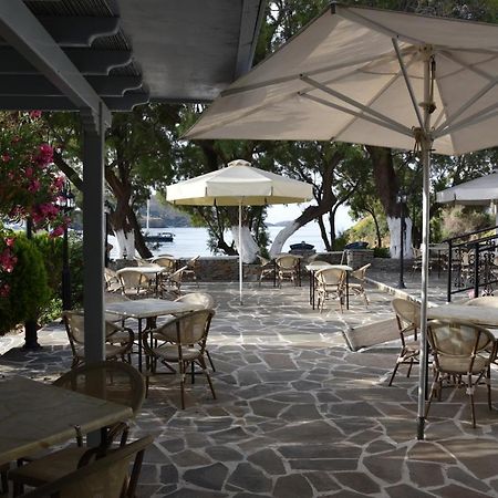 Cavo D'Oro Hotell Batsíon Exteriör bild