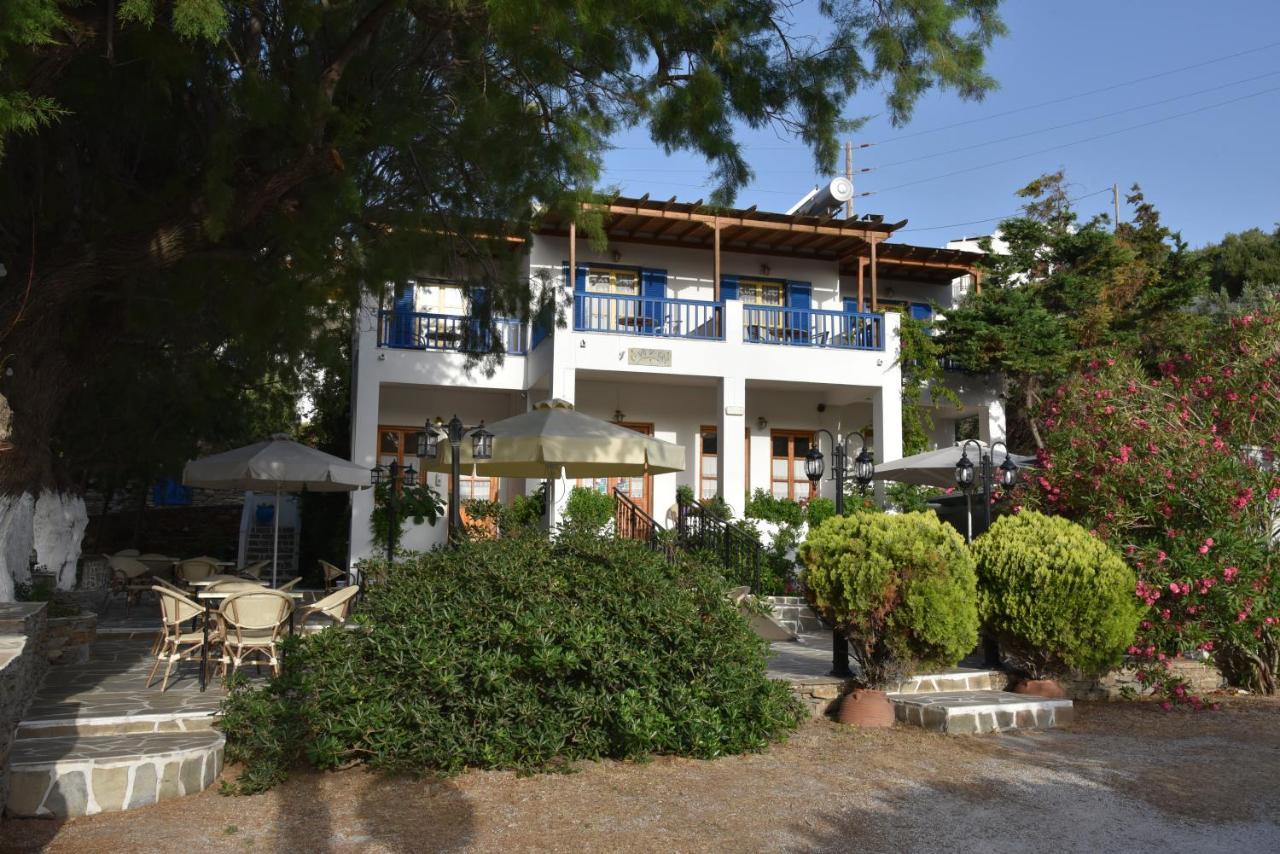 Cavo D'Oro Hotell Batsíon Exteriör bild