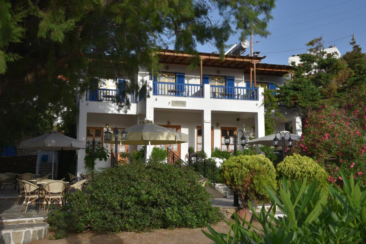 Cavo D'Oro Hotell Batsíon Exteriör bild